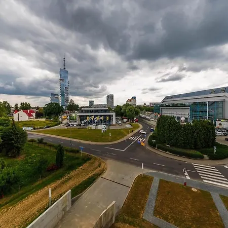 Onyx Oasis Residance - Centre, Parking